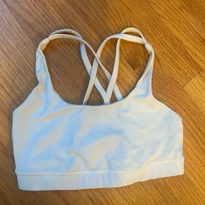 White lulu sports bra CLOSET CLEAROUT. MUST BUY BY MIDNIGHT 8/29!!
